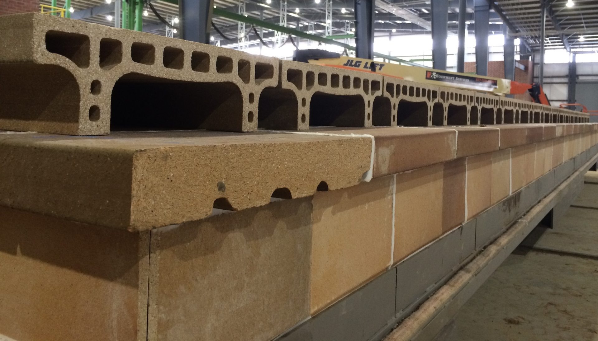 Lightweight Kiln Cars for Stiff Extrusion Campo Refractory